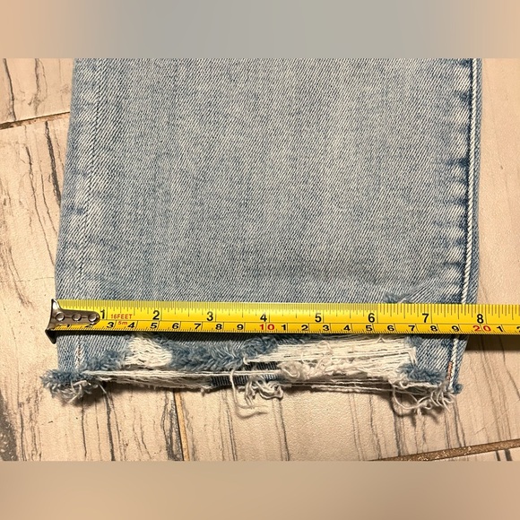 Buckle Fit No. 35 Cropped Straight Stretch Jean - Picture 8 of 13